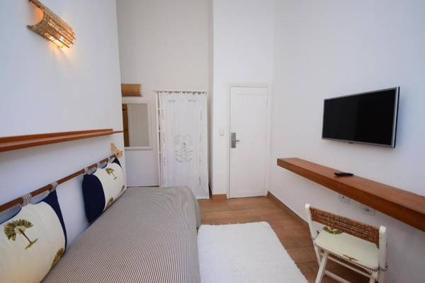 Saint Tropez Praia Hotel