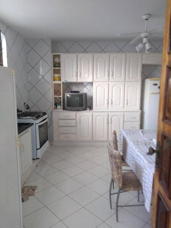 Pensionato quarto individual em Maringá/pr