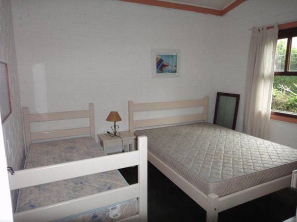 Condom North Shore Maresias - piscina 1 q da praia - estacion-churrasq indiv-wifi animais de peq porte