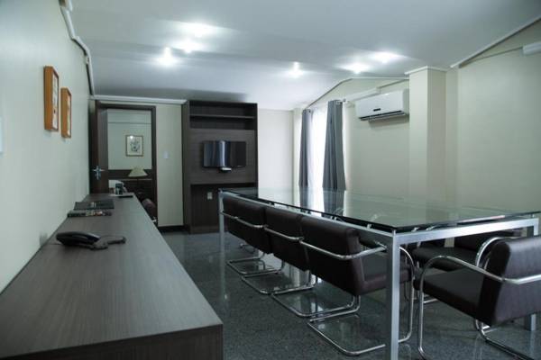 Da Vinci Hotel & Conventions