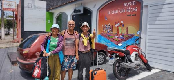 "LE CHAT QUI PECHE" Hostel a 150 metros da PRAIA de PAJUCARA