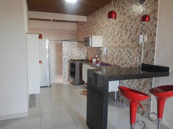 Apartamento com suíte localizado na Avenida Silvio Silva n 33 bairro Hernani Sa Ilhéus - Ba