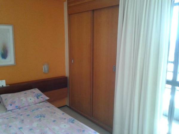 ApartHotel - Praia Mansa 1 e 2 Qtos