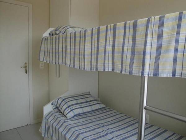 excelente apto de 3 quartos com suite e vista mar