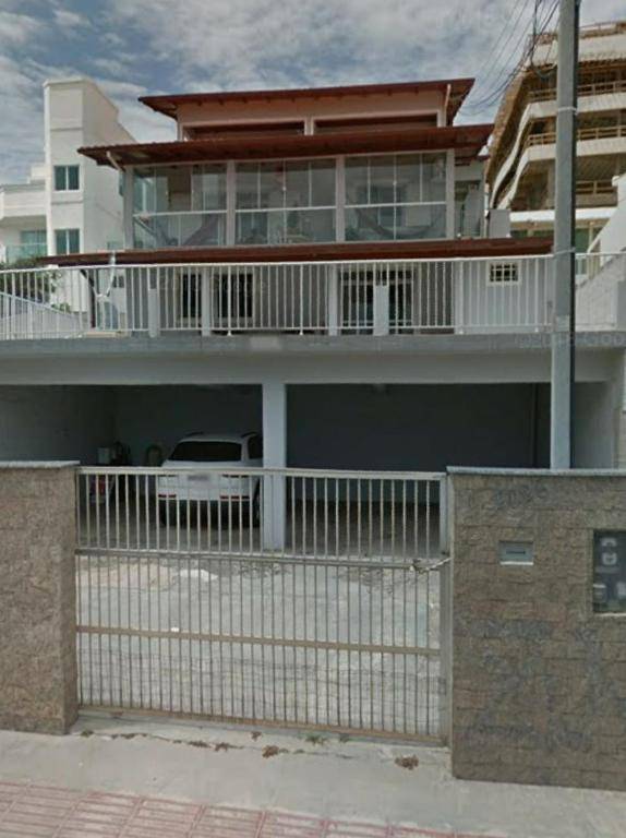 Aptos 5 pessoas a 30m do mar 025