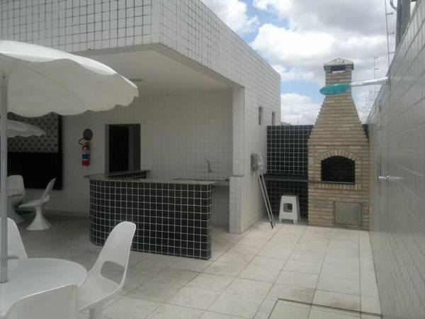 Apto mobiliado no bairro Universitário Ed Tenerife