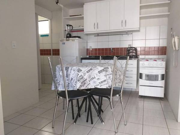 Apê 303 no Ed. Portal do Amazonas B Universitário