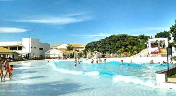 Lacqua diRoma - Ótimas Suítes - Resort com Piscina de ondas