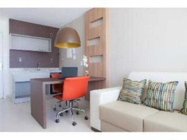 Workspace - Hotel Intercity Led