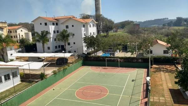 C42 apto com estacionamento piscina e churrasqueira