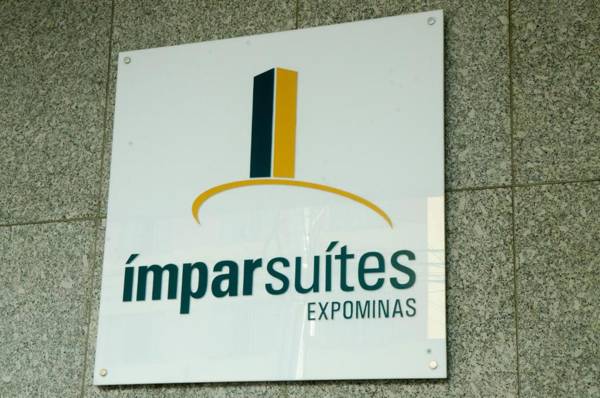 Ímpar Suítes Expominas