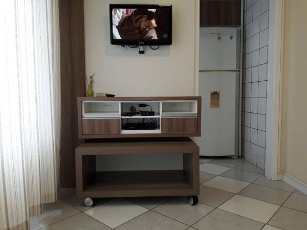 Ótimo Apto. 180 metros do Mar