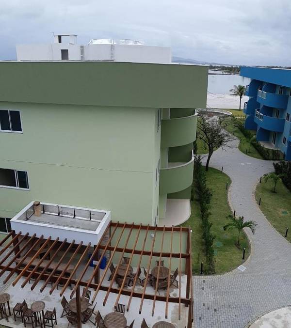 GOLDEN LAKE RESIDENCE