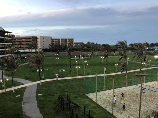 Apartamento Completo no Beach Living Porto das Dunas - Apto Luxo