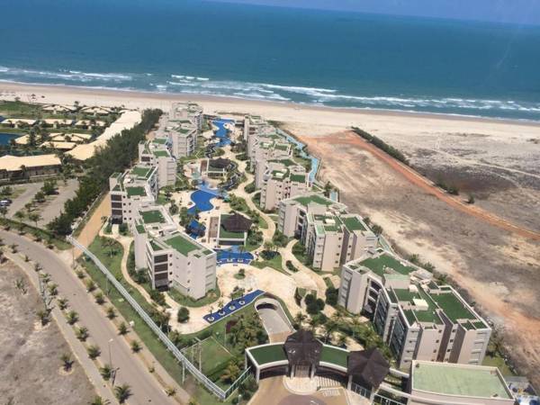 RIVIERA BEACH PLACE NASCENTE TÉRREO Pé na Areia 3 Quartos e DCE 8 Pessoas VARANDA GOURMET Churrasqueira CONDOMÍNIO COMPLETO Restaurante Família com Crianças WIFI TOP Cozinha Completa LAVA ROUPAS