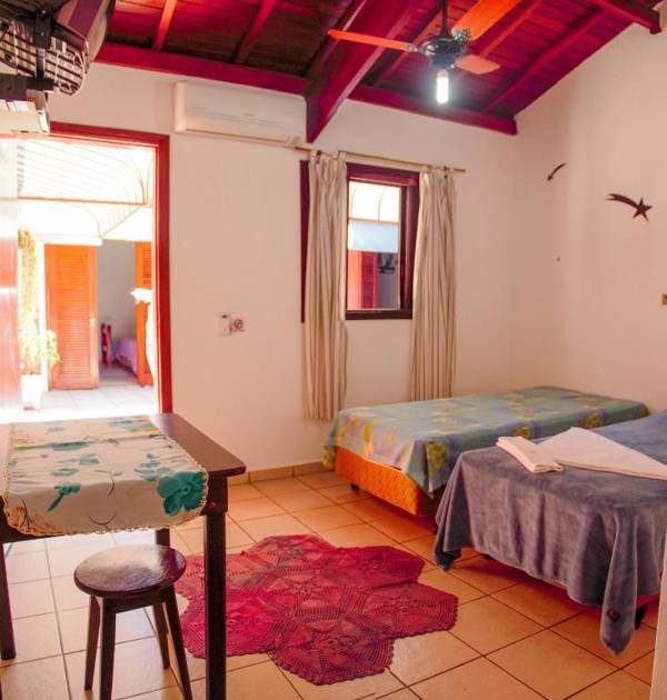 Estrela da Manhã Pousada no centro de Águas de São Pedro próximo ao Thermas