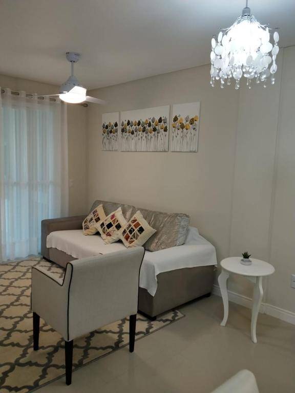 Don Rafael 02 dormitórios 80m mar Mariscal