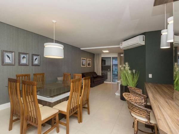 Boulevard Bombinhas 218-D - 50m do mar & Frente Avenida - Condominio de Luxo - Piscina - Jacuzzi - Portaria 24h