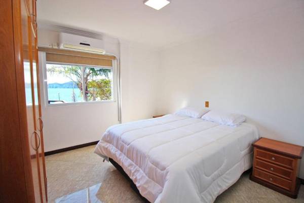 Camila - Apartmanto quadra mar em Bombinhas - Excelente localização