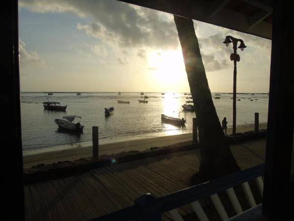 Amendoeira Praia Hotel