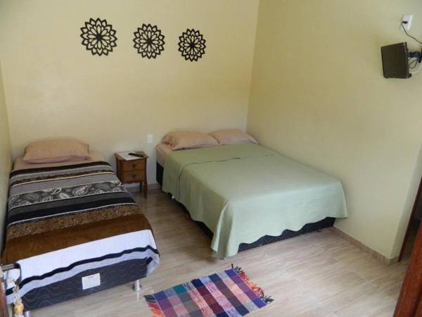 Hospedaria Raízes da Serra