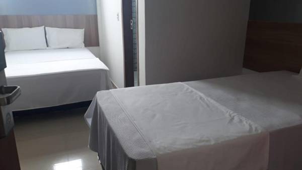 HOTEL PINHEIRO CENTER