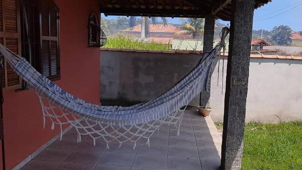 Casa com lazer e WiFi perto da Lagoa de Saquarema