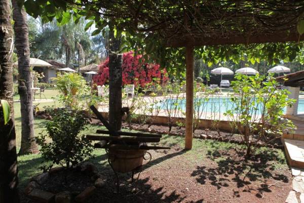 Hotel Pousada Chalé das Flores