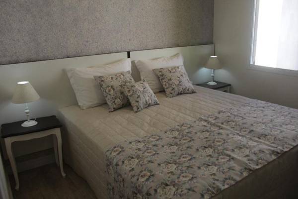 Ipê Amarelo Cama e Café