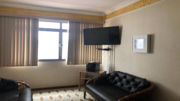 FANTÁSTICO APARTAMENTO NA ENSEADA GUARUJÁ