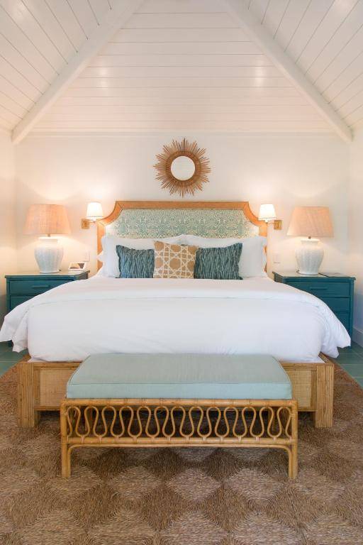 Eleven Experience Bahama House