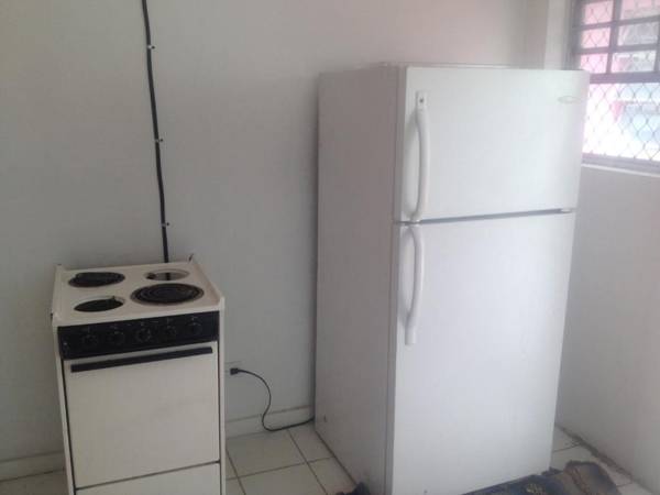 Da Pink And White Palace