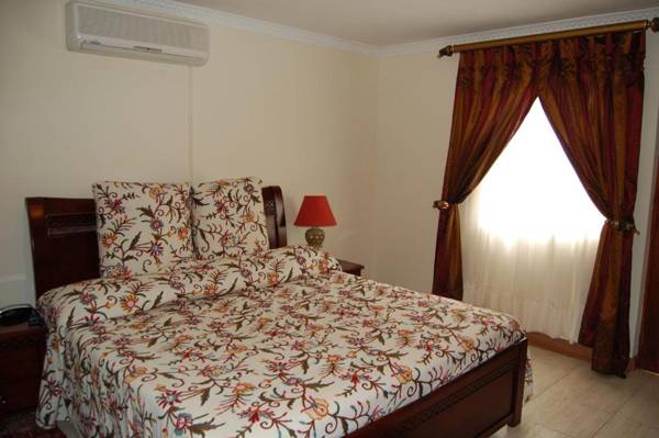 Falcon Crest Suites