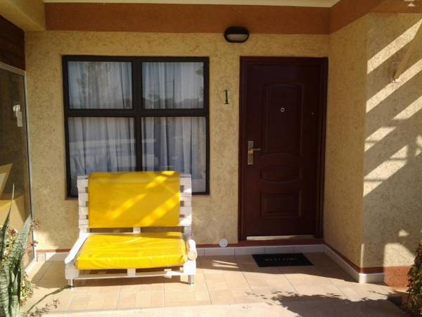 Keeme-Nao Self Catering Apartments