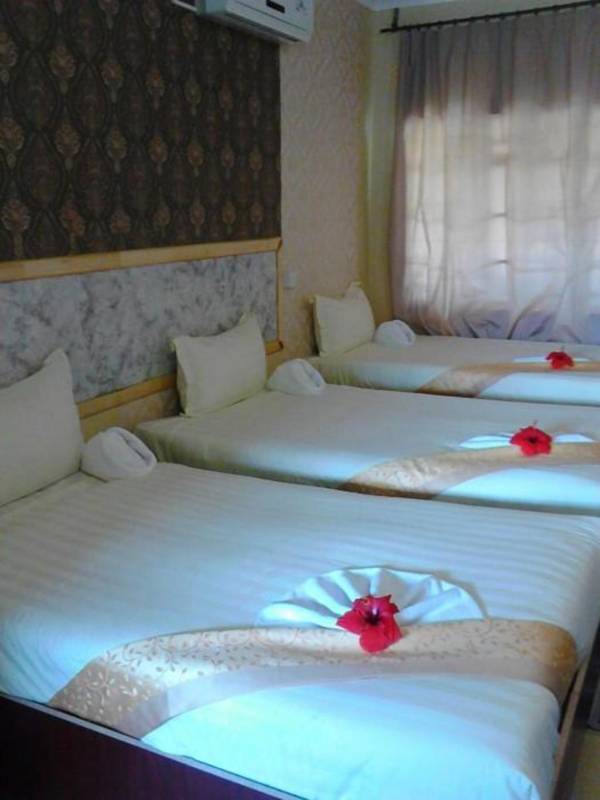 Pacific Conqueror Self Catering Units