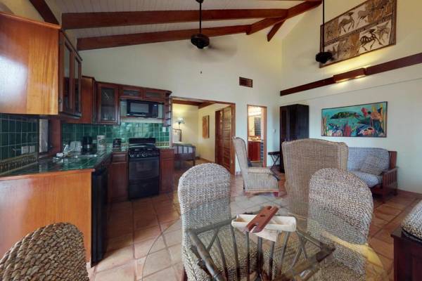 Condo #31 @ Beachside Villas