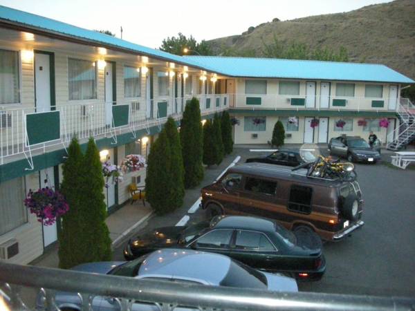 Cache Creek Inn