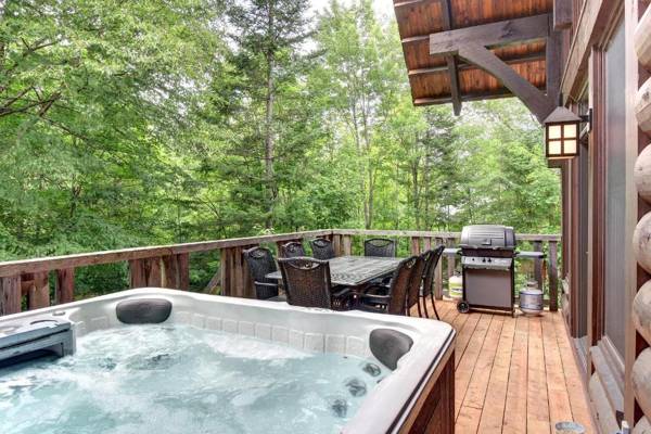Live nature calmness w private hot tub