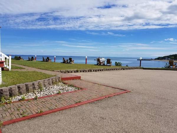 Motel et Chalets Bo-Fleuve Evangeline