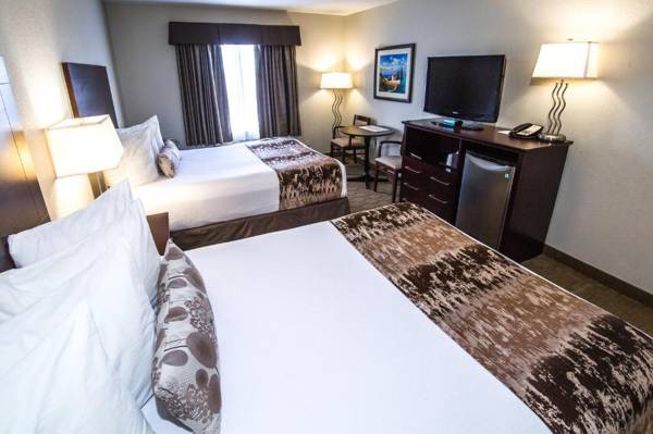 Best Western Plus Pembina Inn & Suites