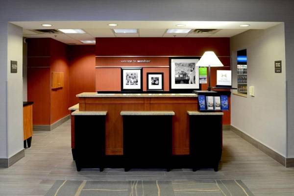 Hampton Inn & Suites by Hilton Windsor