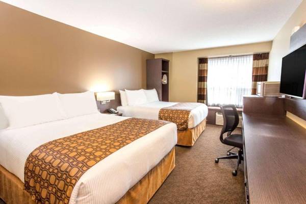 Microtel Inn & Suites by Wyndham Whitecourt