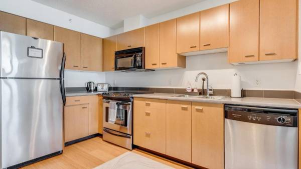 The Humboldt Hub - City Escape