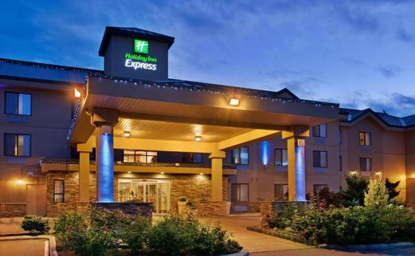 Holiday Inn Express Hotel & Suites Vernon an IHG Hotel