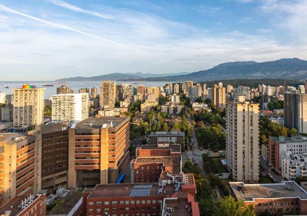 Sheraton Vancouver Wall Centre