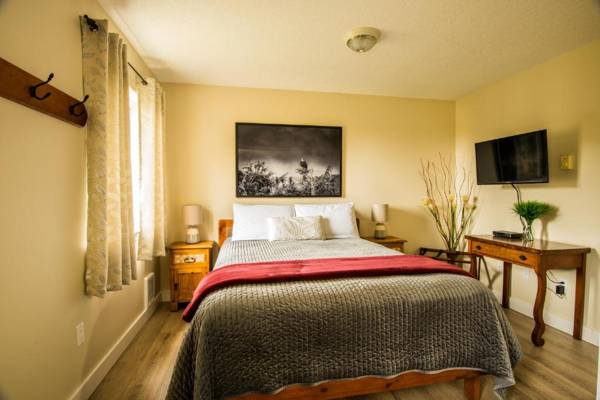 Wild Pacific Guest Suites