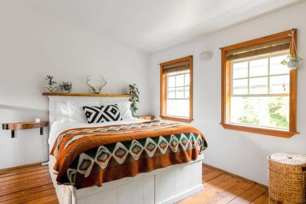 Fern Gully Coastal Bohemian Loft at Beach