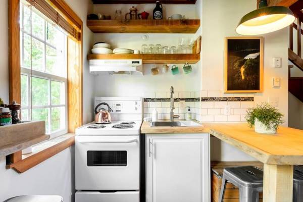 Fern Gully Coastal Bohemian Loft at Beach