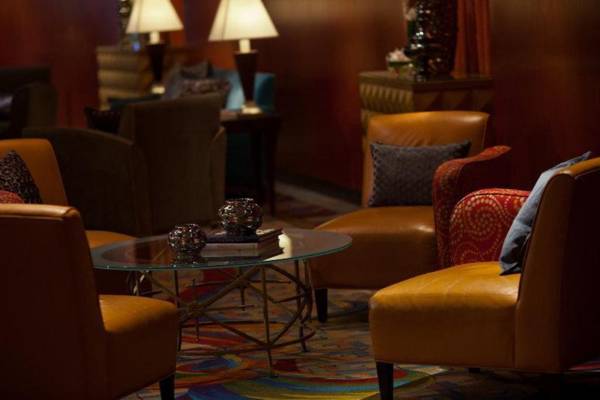 Renaissance Toronto Downtown Hotel