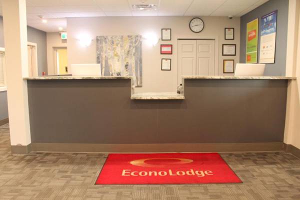 Econo Lodge Thunder Bay